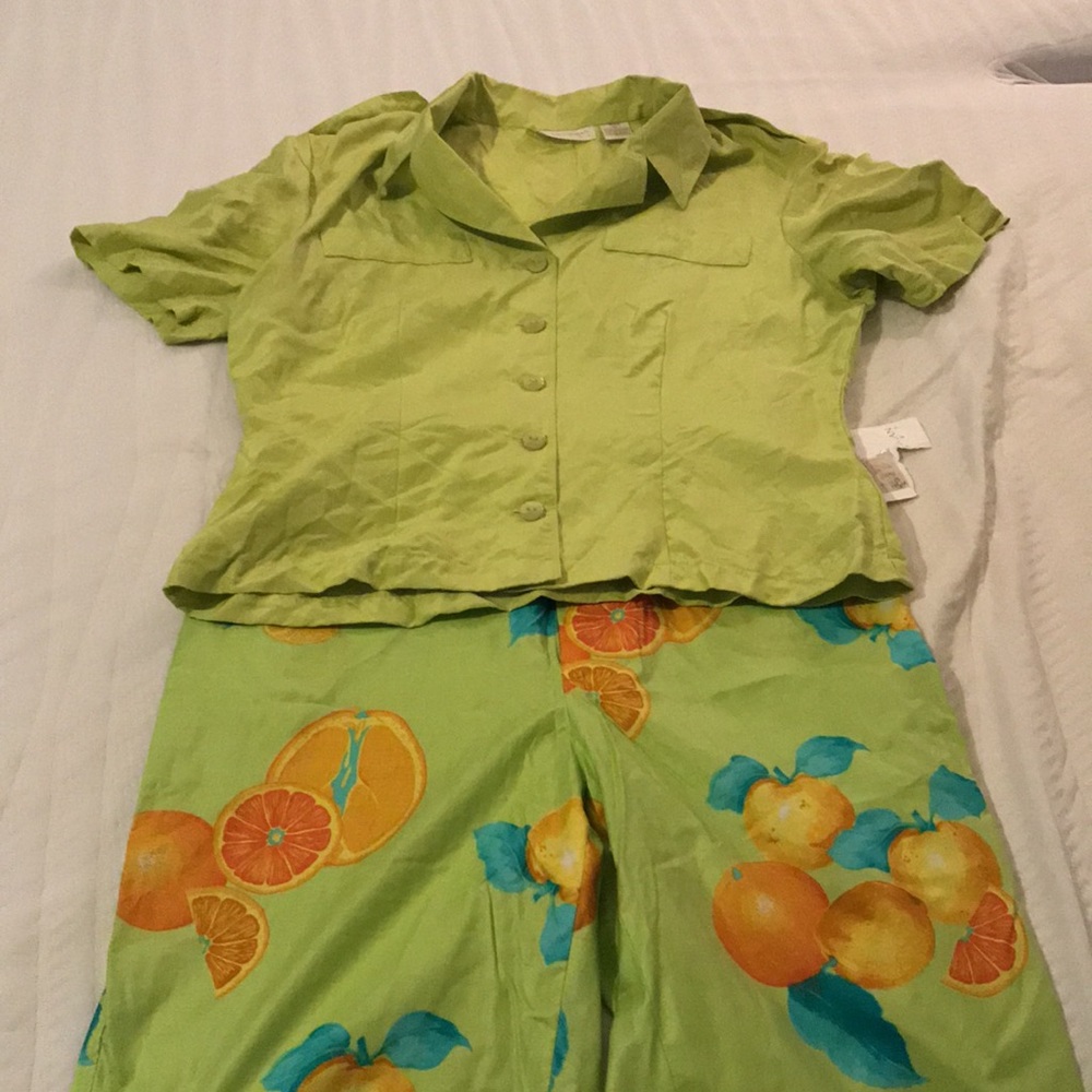 NWT Vintage Mid-1990s Dana Buchman Pants and Shirt Set Size 6 Petite.